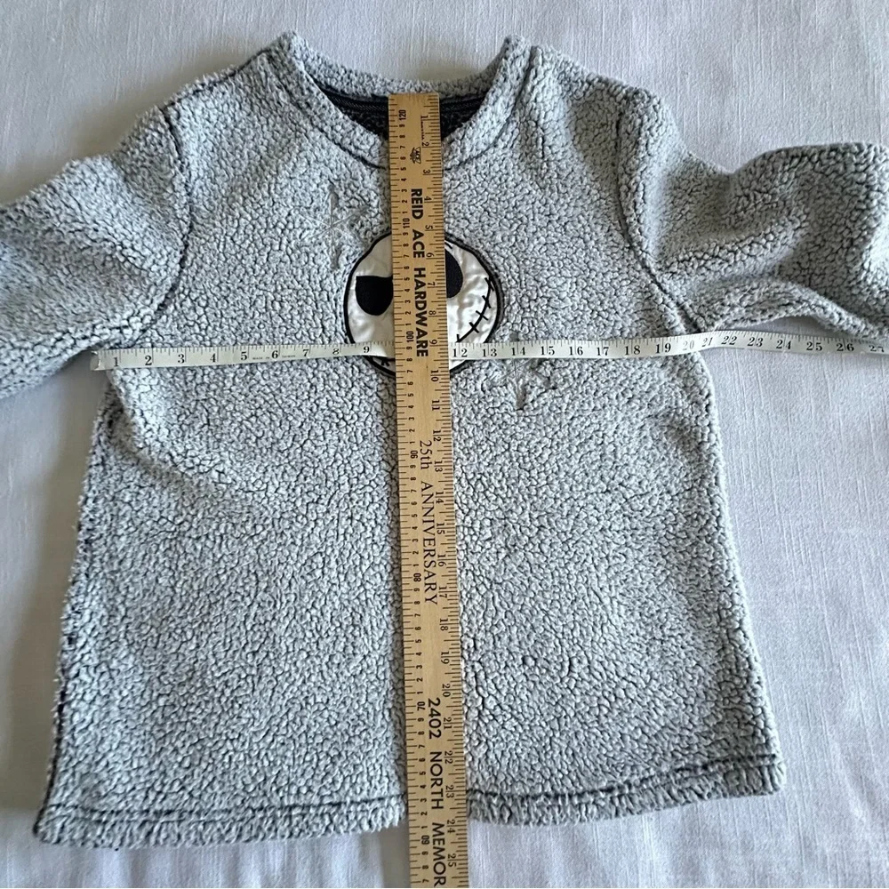 Nightmare Before Christmas Sweater Womens M 8-10 Jack Skellington Fleece Top - Picture 8 of 8